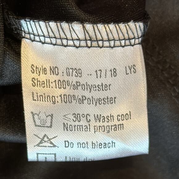 NWT Ever Pretty Women's Sexy V Neck Shiny Evening Dress Black Size 22 - Picture 10 of 10